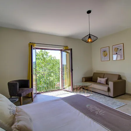 Le Jas Du Pebrier Frühstückspension 4*