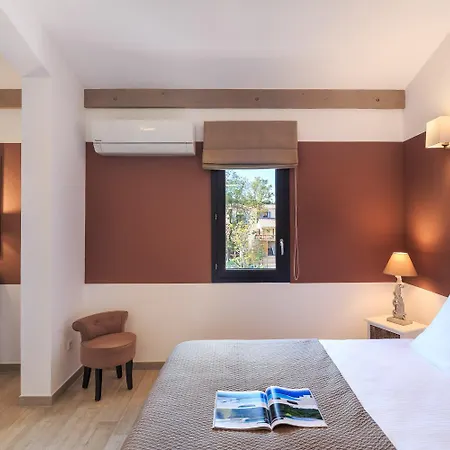 Le Jas Du Pebrier Couette-café 3*