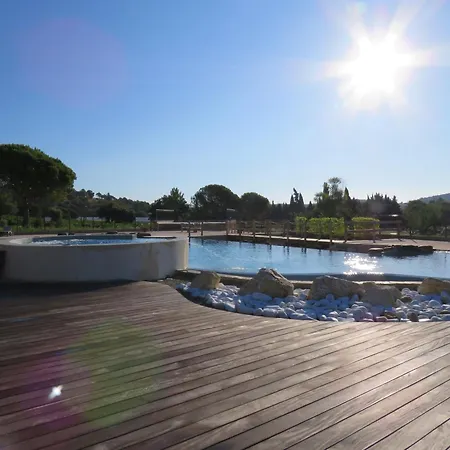 Couette-café Le Jas Du Pebrier Roquebrune-sur Argens