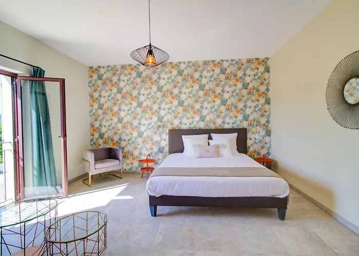 Le Jas Du Pebrier B&B 4*