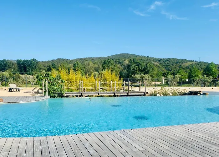 Le Jas Du Pebrier